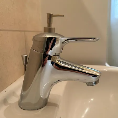 Stylische In Zentraler Lage Швейнфурт